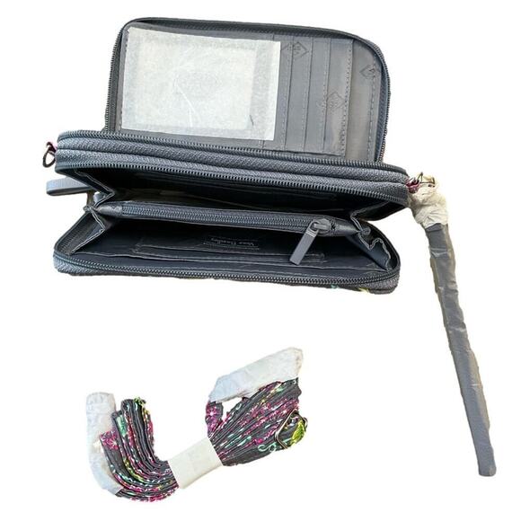 Vera Bradley Disney Mickey and Friends Gray All in One Crossbody Wristlet by NWT - Picture 6 of 10